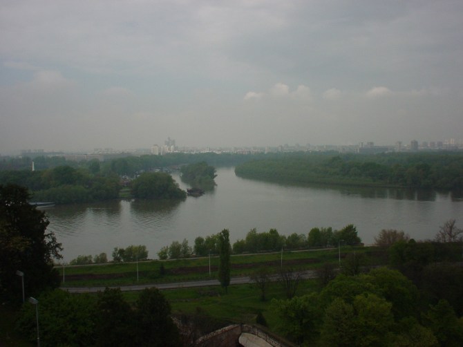 037_Zusammenfluss von Donau und Save