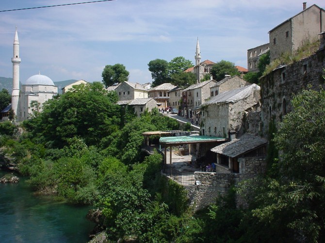 076_Neretva in Mostar 2 BiH