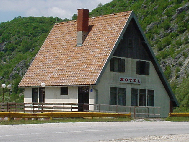 087_Motel in BiH