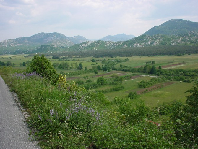 094_Landschaft in Montenegro YU