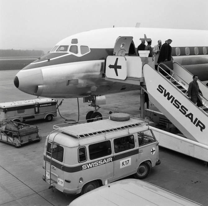 Bug der McDonnell Douglas DC-8-62, HB-IDE "Genève" in Zürich-Kloten