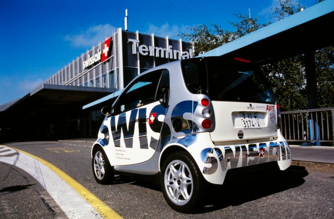 Smart (Automobil) für Swissair-Kunden in Zürich-Kloten