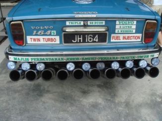 http---www.networksvolvoniacs.org-images-4-4e-Auspuff-Fetisch